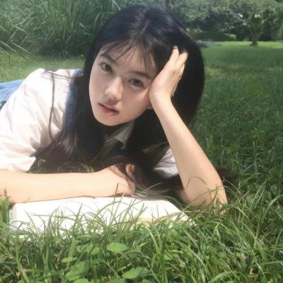 恶魔是一个女人 海报